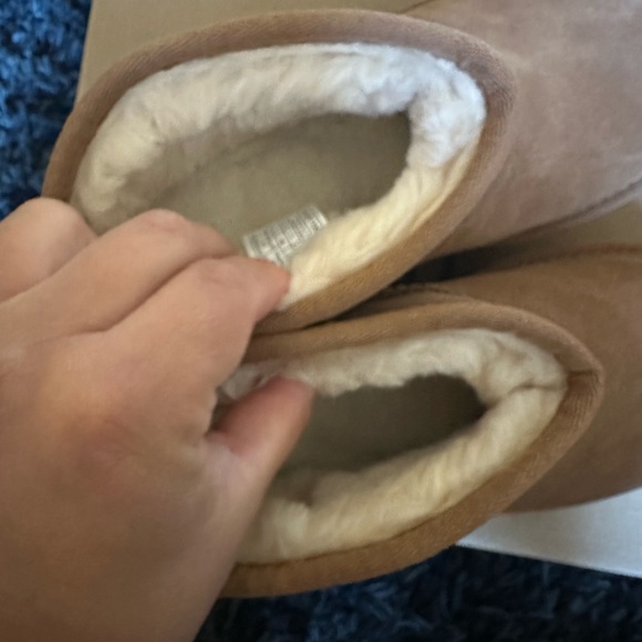 AUTHENTIC UGG CLASSIC ULTRA MINI PLATFORM IN COLOR CHESTNUT - Picture 8 of 9